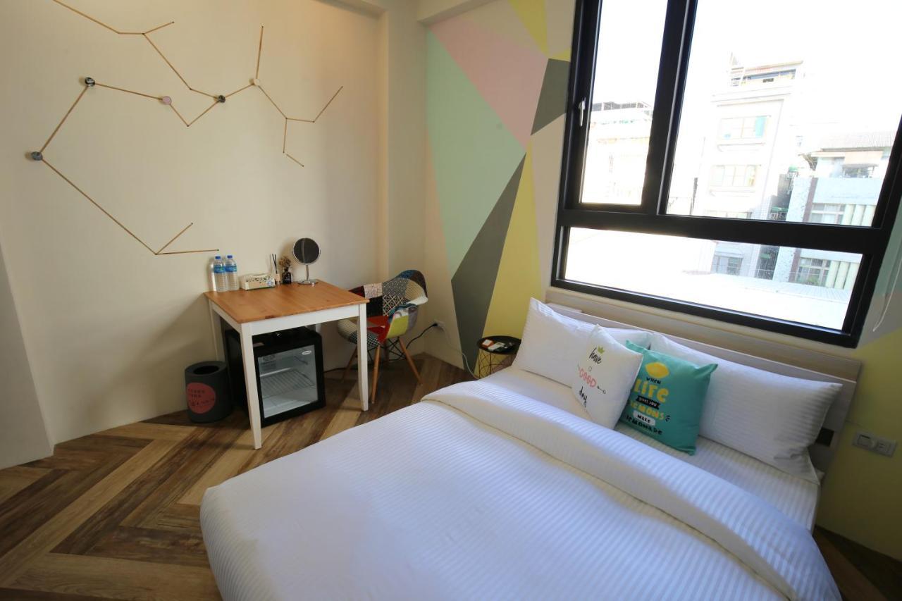 Yes Yes I Am Willing Apartment Tainan Exterior photo